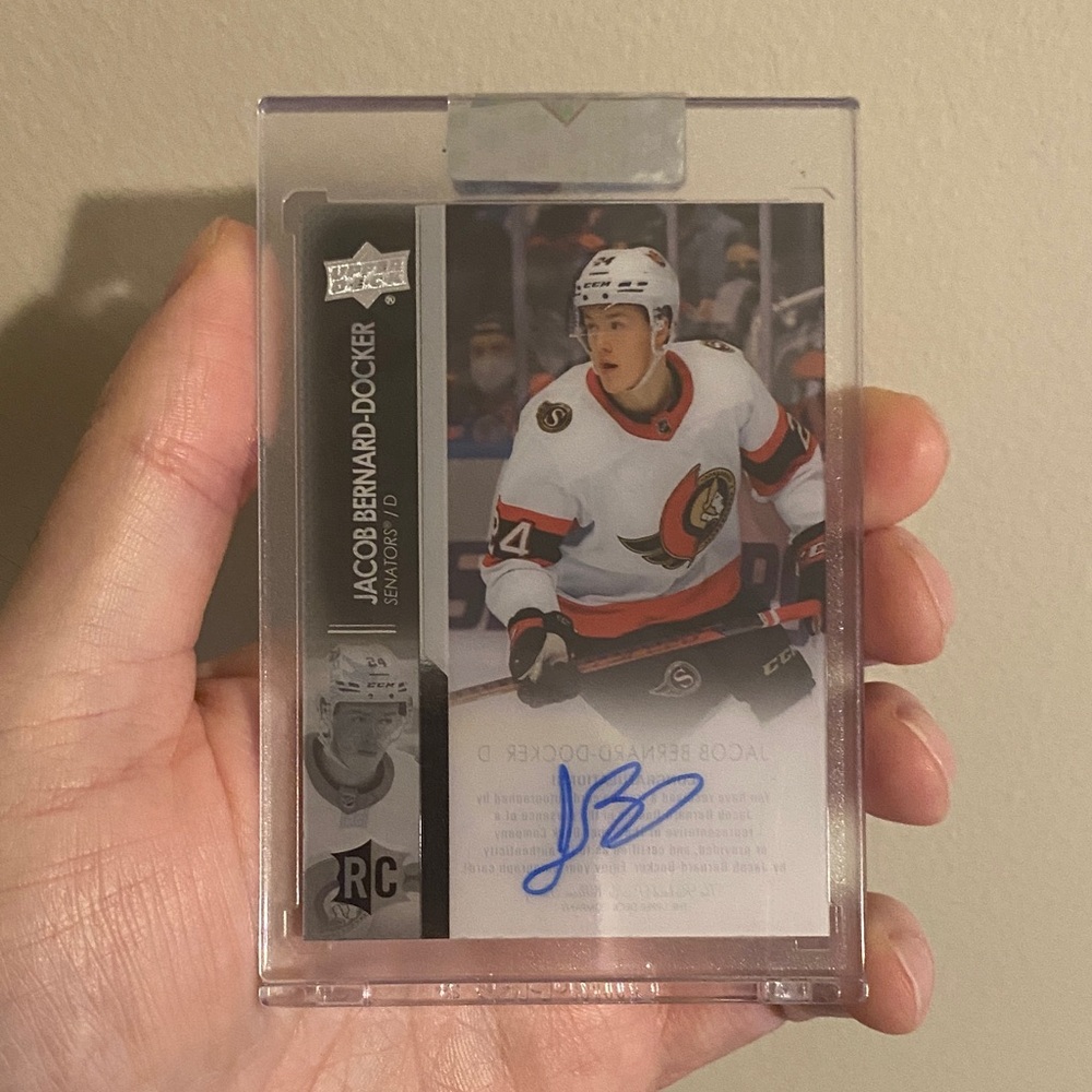 2021–22 Upper Deck Clear Cut Rookie Auto Jacob Bernard-Docker Ottawa Senators
